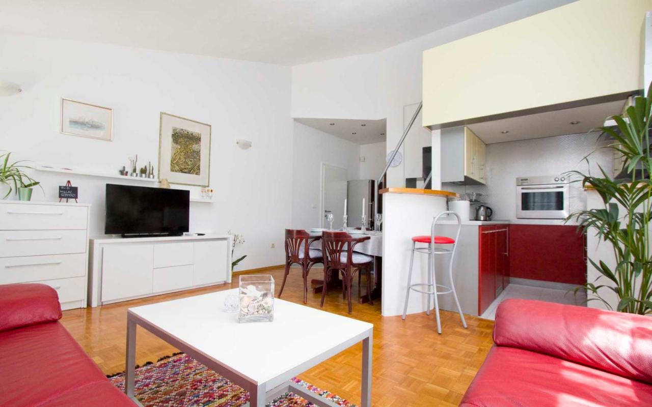 Apartments Besker Makarska Exterior foto