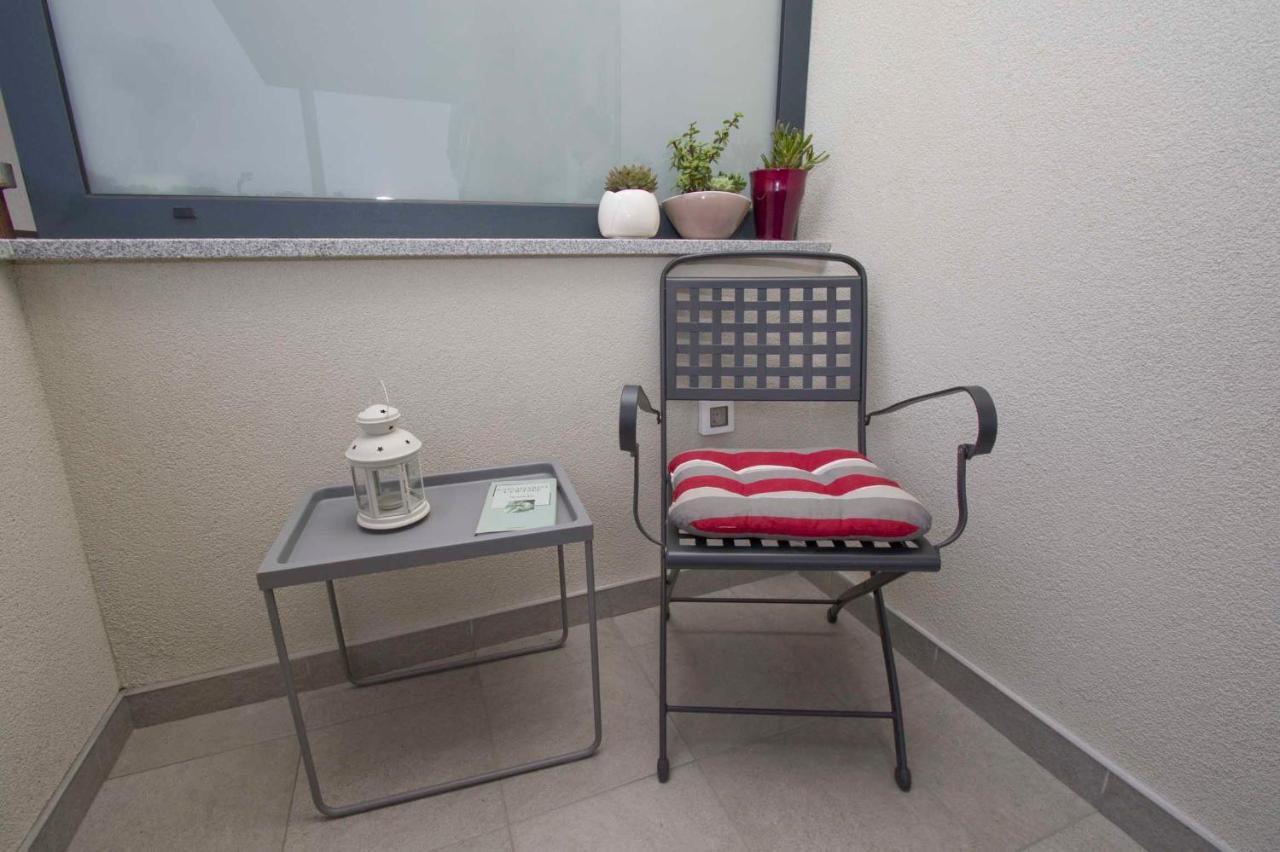 Apartments Besker Makarska Exterior foto